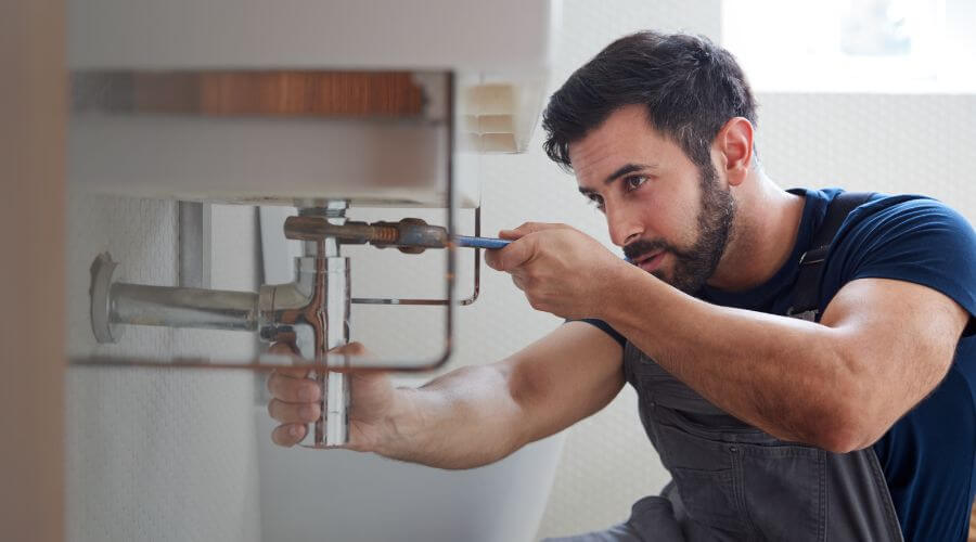 Faucet cartridge replacement in Dulce, NM